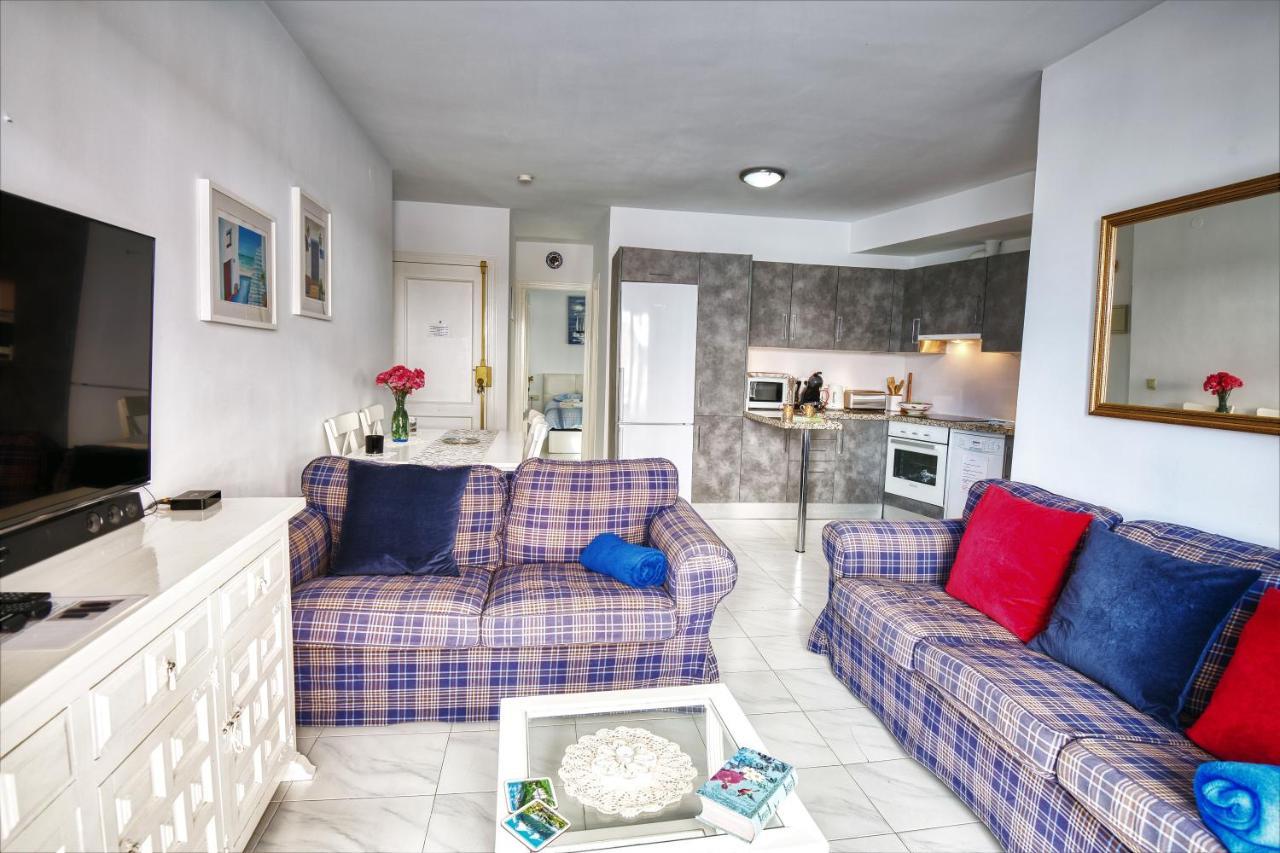 Nerja Center Apartment With Sea View Exterior photo