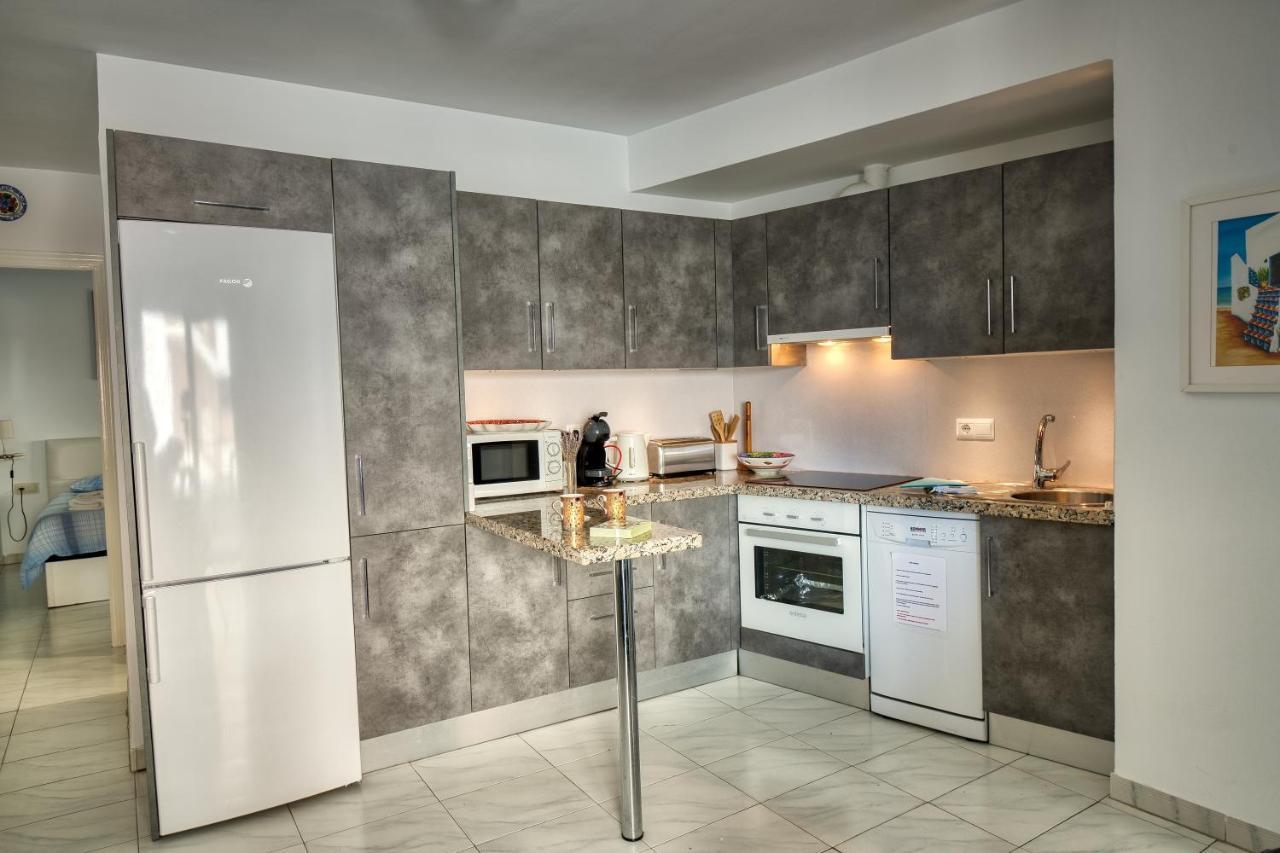 Nerja Center Apartment With Sea View Exterior photo
